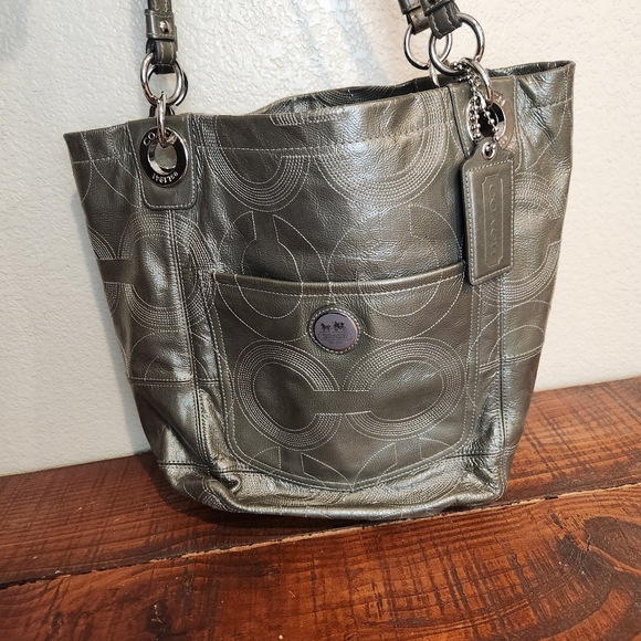 Vintage Y2K COACH Alex Patent Leather Op Art Shoulder Handbag Tote - Picture 2 of 14